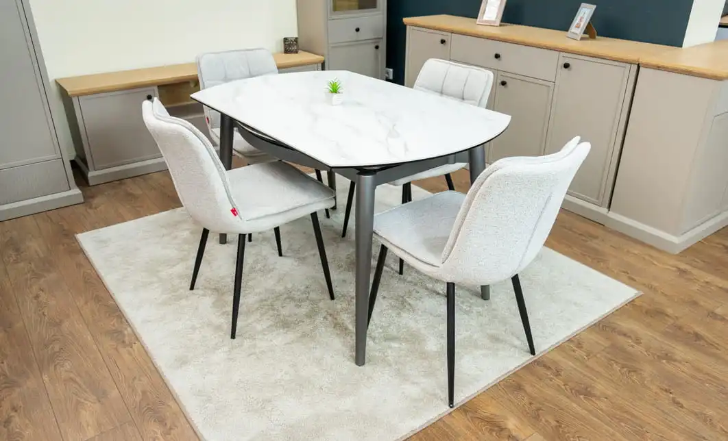 Set Masă Living Extensibilă CT106 Blat Ceramic Alb cu 4 Scaune DCM2001AF Bej