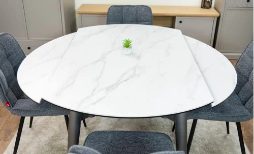 Set Masă Living Extensibilă CT106 Blat Ceramic Alb cu 4 Scaune DCM2001AF Gri