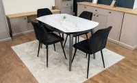 Set Masă Living Extensibilă CT106 Blat Ceramic Alb cu 4 Scaune Tapițate KJC104 Negre