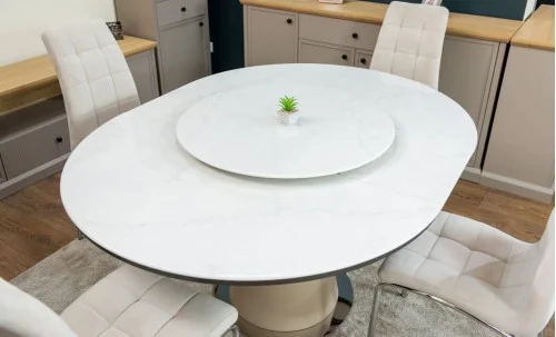 Set Masă Living Extensibilă CT163 Blat Ceramic Alb cu 4 Scaune Tapițate F630 Bej