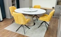 Set Masă Living Extensibilă CT163 Blat Ceramic Alb cu 4 Scaune Rotative KJC4347 Galbene
