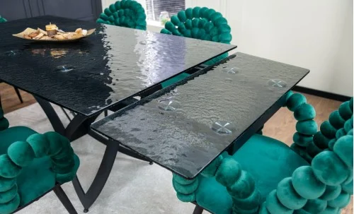 Set Masă Living Extensibilă CT241 Blat Sticlă Securizată Neagră cu 6 Scaune KJC376 Verzi