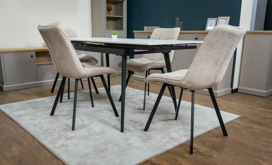 Set Masă Living Extensibilă DTM0101CS Bej cu 4 Scaune Tapițate DCM1801CF Bej 7