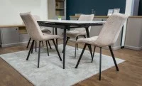 Set Masă Living Extensibilă DTM0101CS Bej cu 4 Scaune Tapițate DCM1801CF Bej 7