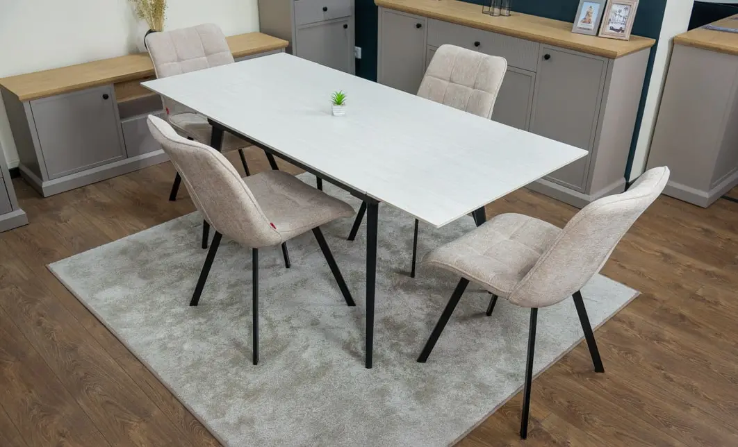 Set Masă Living Extensibilă DTM0101CS Bej cu 4 Scaune Tapițate DCM1801CF Bej 6