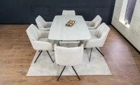 Set Masă Living Extensibilă DTM0405CS Blat Ceramic Bej cu 6 Scaune Rotative DCM0112 Bej 9