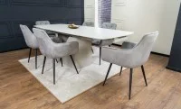Set Masă Living Extensibilă DTM0405CS Blat Ceramic Bej cu 6 Scaune Tapițate KJC38 Gri 2