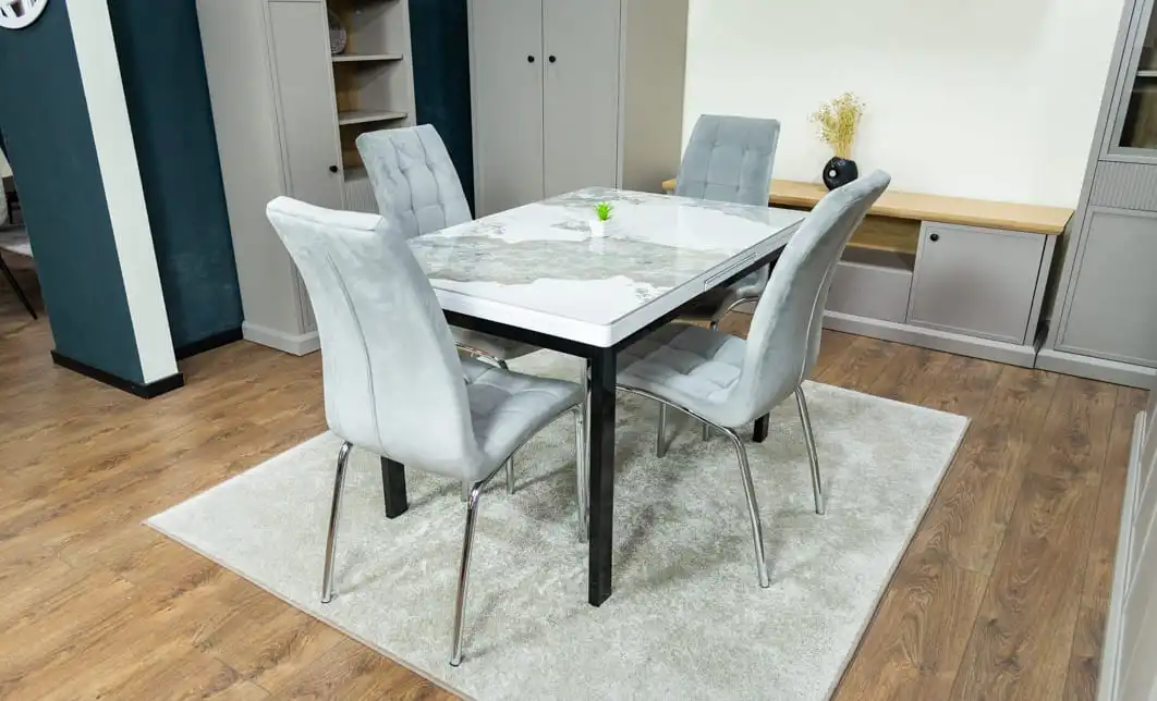 Set Masă Living Extensibilă Blat Ceramic KJT416 Alb-Cappuccino cu 4 Scaune F630 Gri