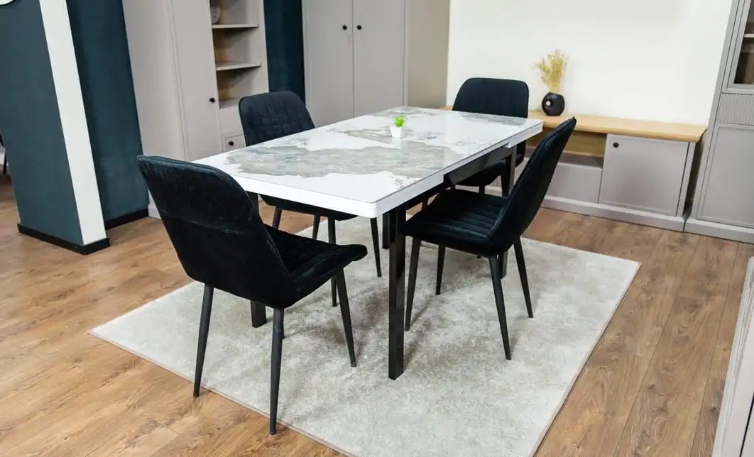 Set Masă Living Extensibilă Blat Ceramic KJT416 Alb-Cappuccino cu 4 Scaune KJC176 Negre
