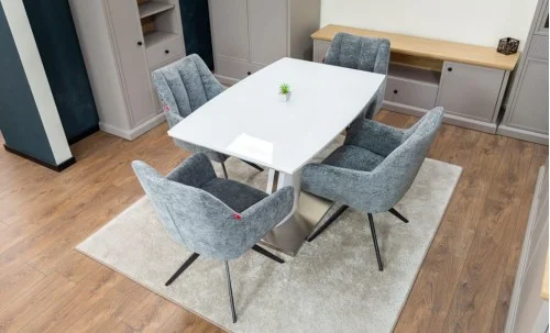 Set Masă Living Extensibilă KJT380 Blat Lucios Alb cu 4 Scaune Rotative DCM0112 Gri