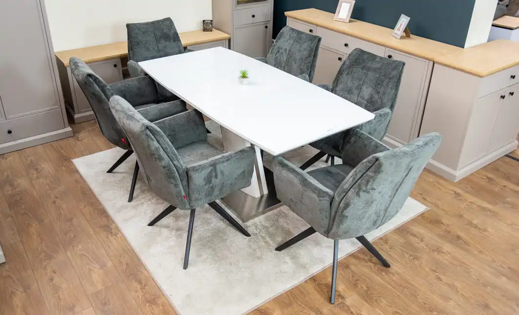 Set Masă Living Extensibilă KJT380 Blat Lucios Alb cu 6 Scaune Rotative DCM0601AS Gri Închis 1