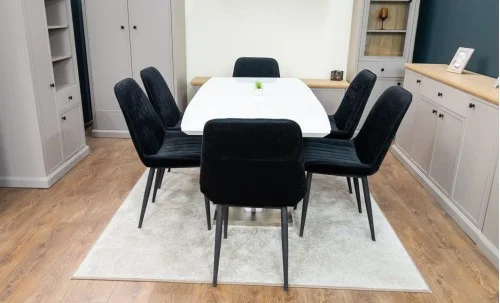 Set Masă Living Extensibilă KJT380 Blat Lucios Alb cu 6 Scaune Tapițate KJC176 Negre