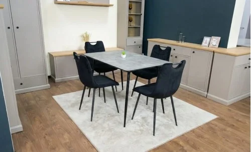 Set Masă Living Extensibilă KJT546 Gri cu 4 Scaune Tapițate KJC0358 Negre