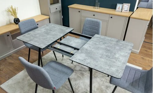 Set Masă Living Extensibilă KJT546 Gri cu 4 Scaune Tapițate KJC5341 Gri