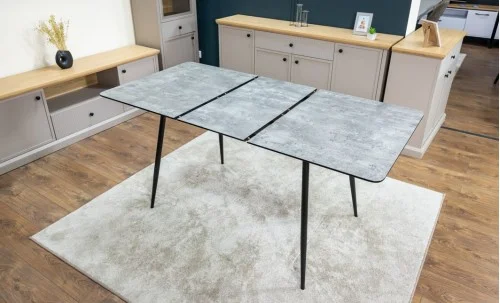 Set Masă Living Extensibilă KJT546 Gri cu 4 Scaune Tapițate KJC0358 Negre