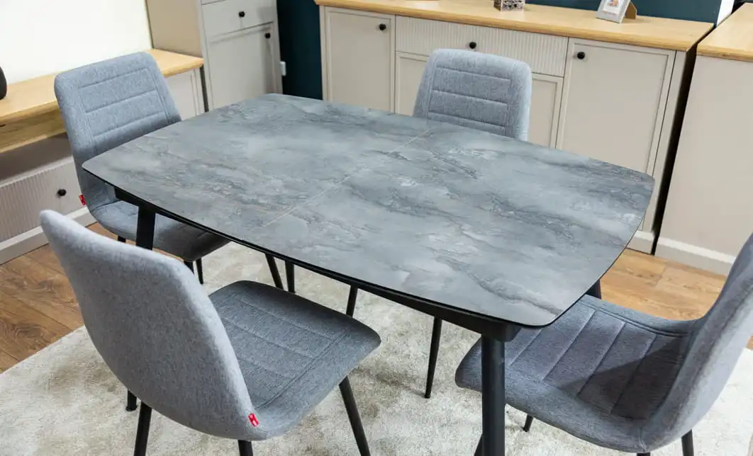 Set Masă Living Extensibilă Yense 125 Gri cu 4 Scaune Tapițate KJC5341 Gri