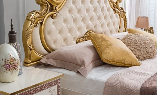 Dormitor Clasic New Grace Gold cu Dulap 6 Uși