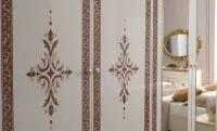 Dormitor Clasic New Grace Gold cu Dulap 6 Uși 5