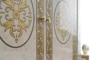 Dormitor Clasic Paloma Bianco Gold cu Dulap 6 Uși 7