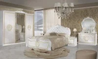 Dormitor Clasic Vilma Bianco Gold cu Dulap 6 Uși 1