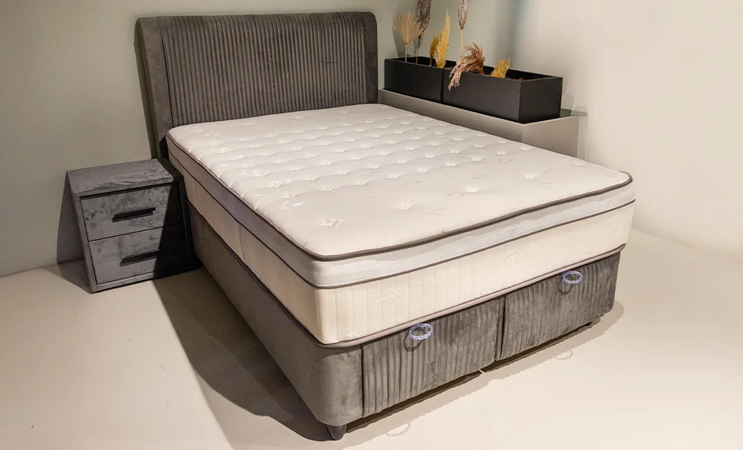 Set Pat Tapitat cu Saltea Bella Grey 140x200 7
