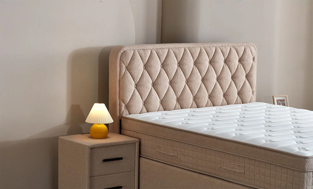 Set Pat Tapitat cu Saltea si Somiera Prestige Bej, 180x200 cm