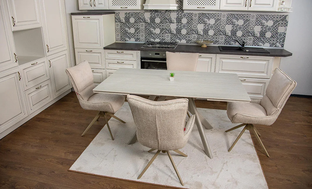 Set Masă Living Extensibilă Bej DTM0107 cu 4 Scaune DCM0607CS Bej 4